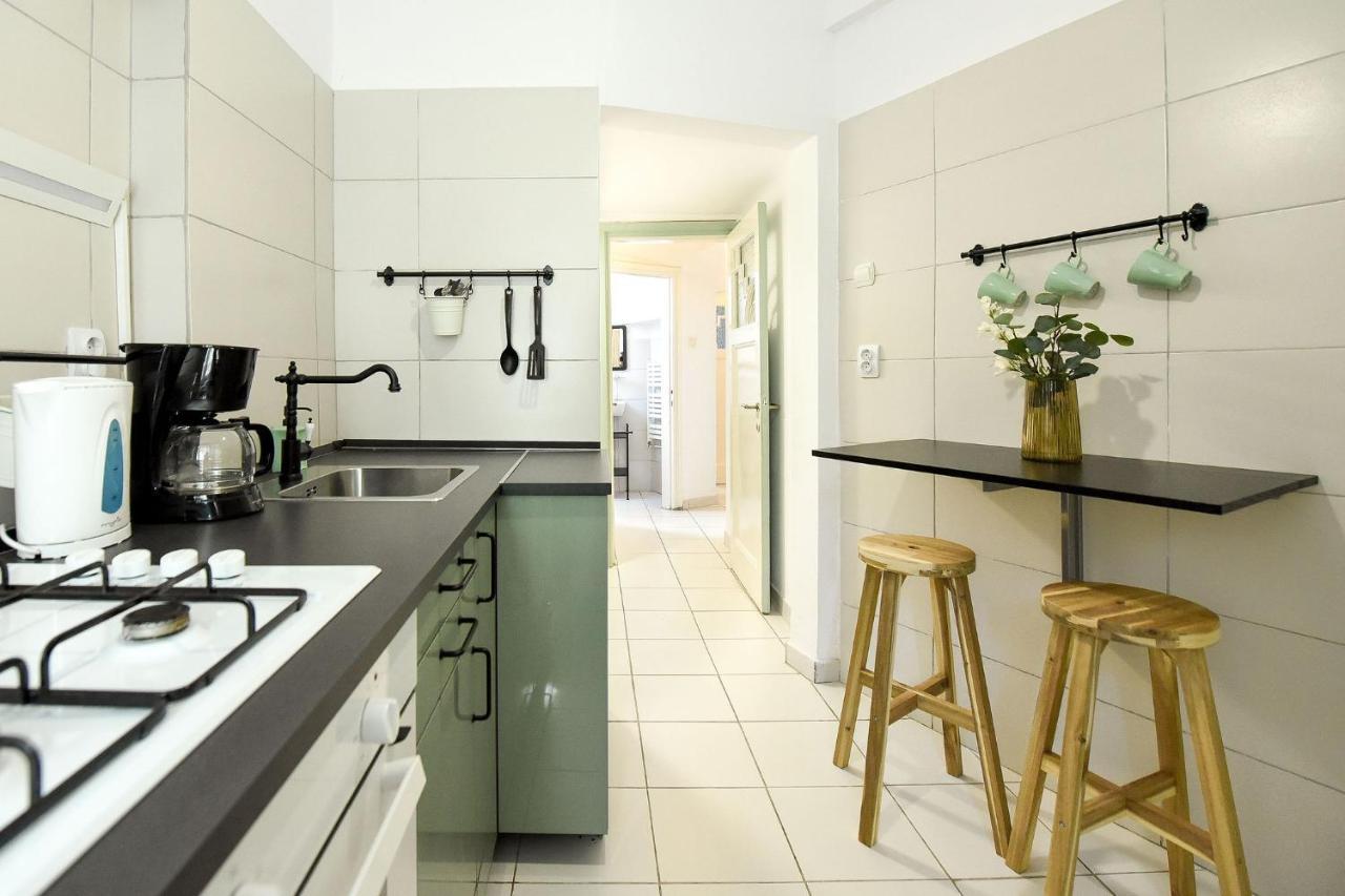 Stylish & Spacious Apartment Near The Old Town - A Touch Of History, A Dash Of Modernity Bukareszt Zewnętrze zdjęcie