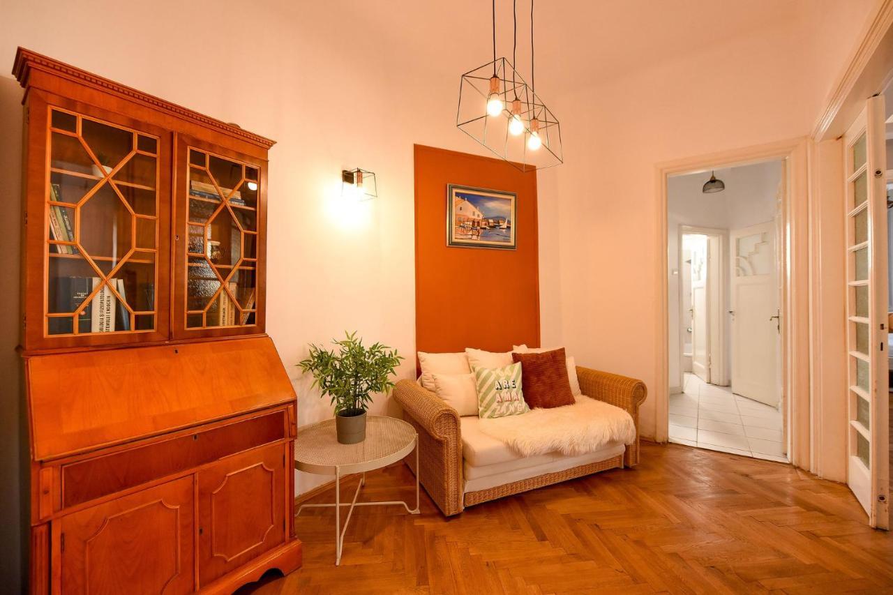Stylish & Spacious Apartment Near The Old Town - A Touch Of History, A Dash Of Modernity Bukareszt Zewnętrze zdjęcie
